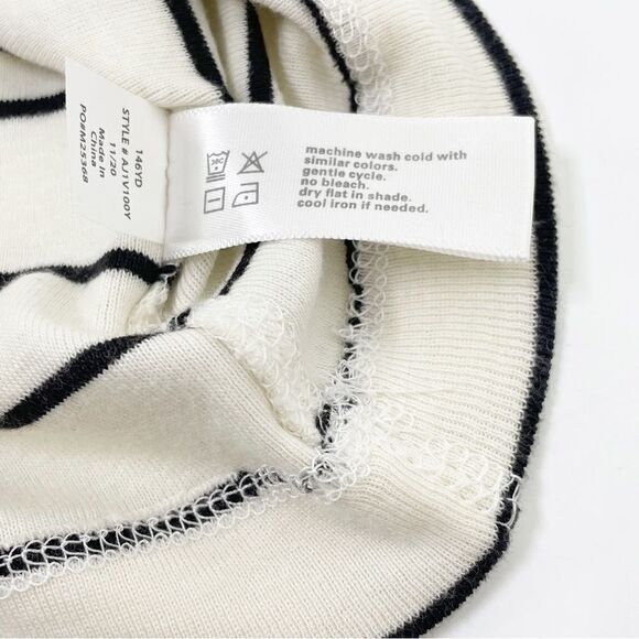 Three Dots Striped V-neck Top - cotton/modal bend - size medium - Picture 7 of 8